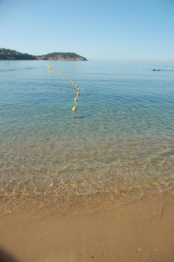 Magnifique Petit Cocon Bord De Mer Le Pradet Εξωτερικό φωτογραφία